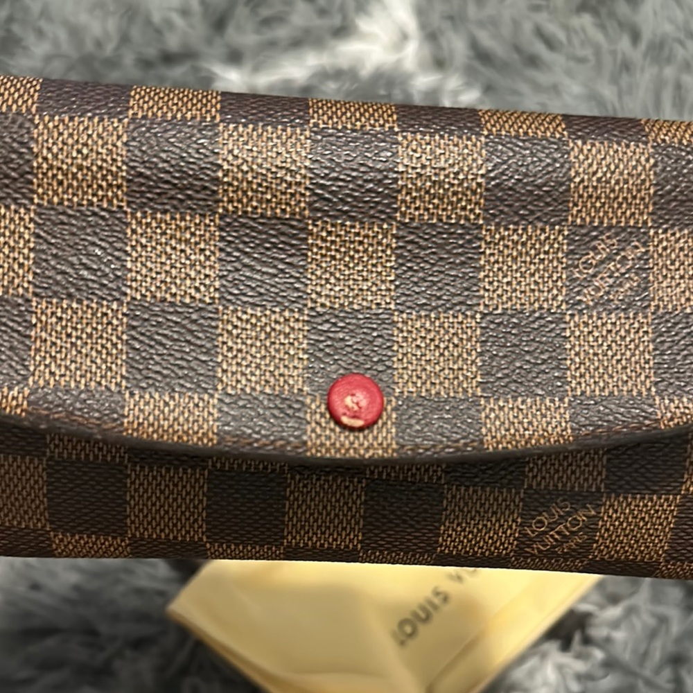 Louis Vuitton Damier Ebene Emilie Wallet Red Wallet - Picture 8 of 8